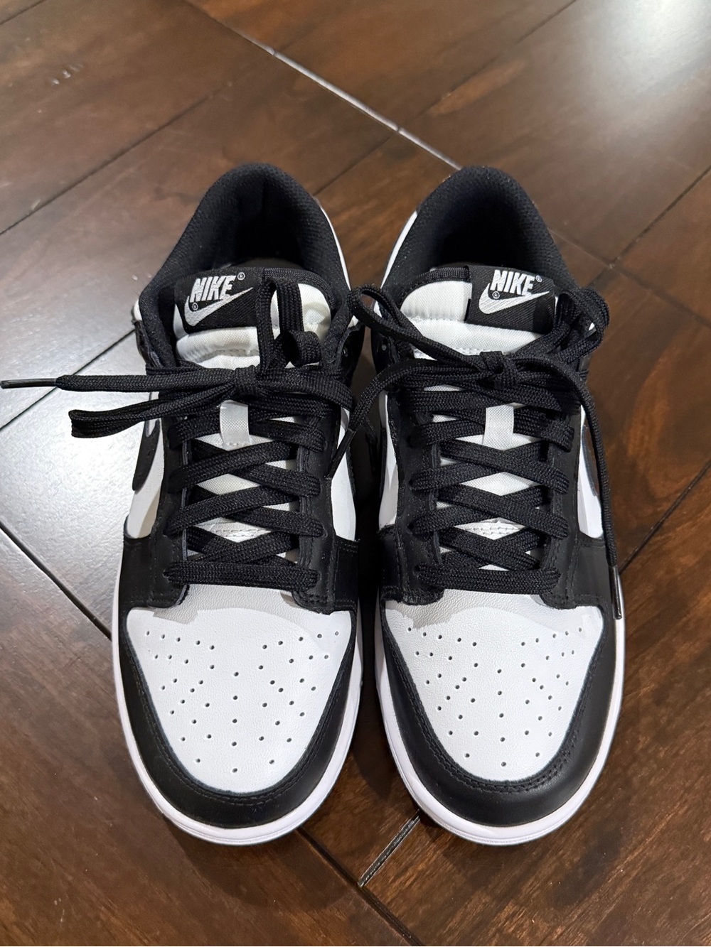 Nike Dunk Low Panda Black White Women’s Size 7.5 - Picture 2 of 6